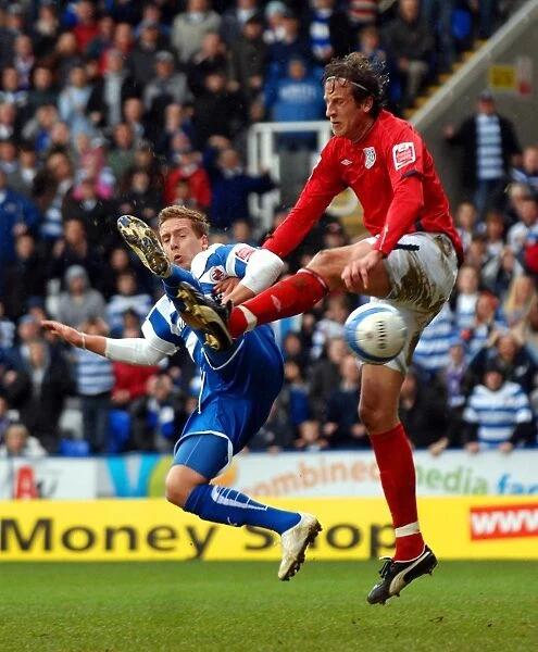 Battle for the Ball: Howard vs. Olsson - Championship Showdown between Reading and West Bromwich Albion