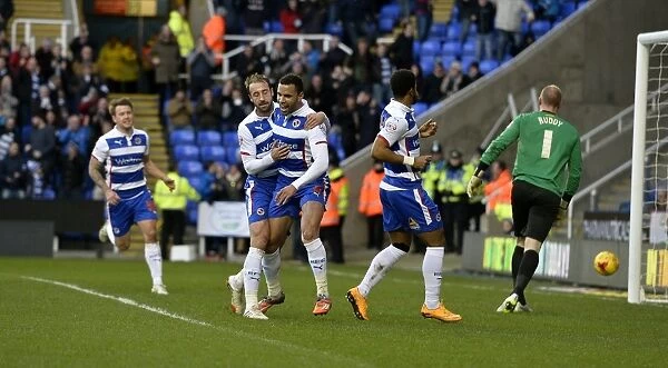 Hal Robson-Kanu Scores Penalty: Reading's Euphoric Celebration of First Goal vs. Norwich City (Sky Bet Championship)