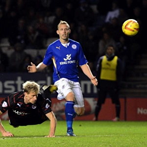 A Fierce Championship Clash: Leicester City vs. Reading (Sky Bet Championship 2013-14)