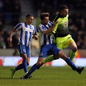 Jordon Mutch vs Dale Stephens: Intense Tackle in Sky Bet Championship Clash between Reading and Brighton and Hove Albion