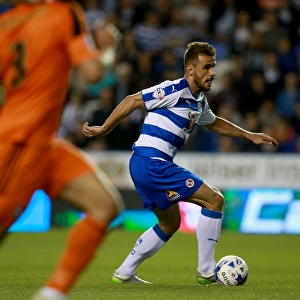 Orlando Sa Leads the Charge: Reading FC vs Ipswich Town in Sky Bet Championship at Madejski Stadium