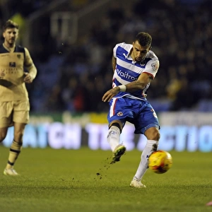 Sky Bet Championship Photographic Print Collection: Reading v Leeds United