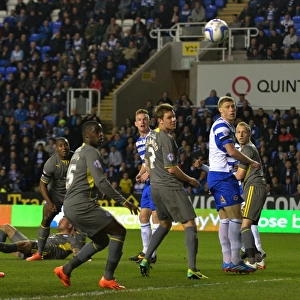 Sky Bet Championship Jigsaw Puzzle Collection: Sky Bet Championship : Reading v Leicester City