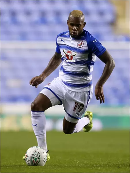 Leandro Bacuna of Reading Faces Swansea City in Carabao Cup Third Round at Madejski Stadium