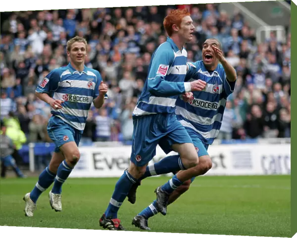 Reading players celebrating 1-0 against QPR