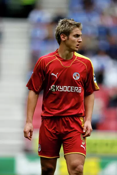 Kevin Doyle in Action: Reading FC vs. Wigan Athletic (Barclays Premiership, 26th August 2006)