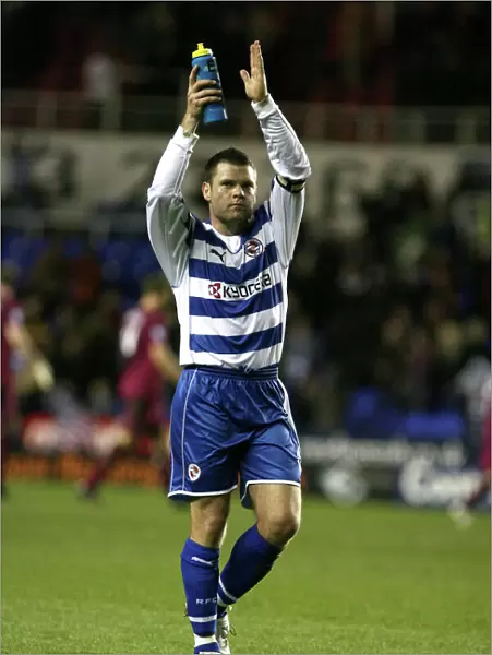 Graeme Murty applauds the Reading Fans after the 1-0 defeat of Bolton Wanderers