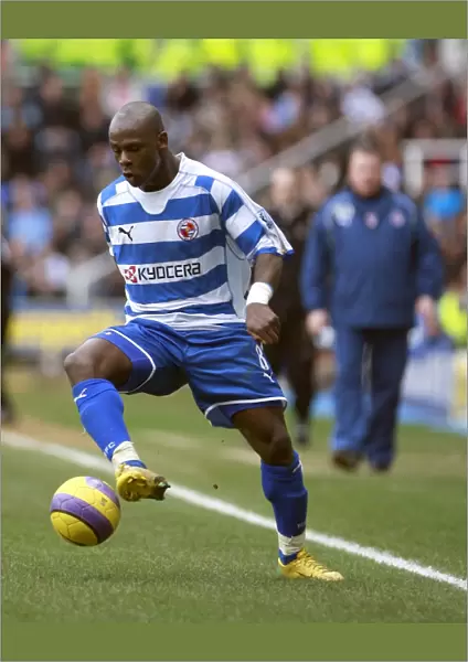 Leroy Lita on the wing, closely watched by Wally Downs and Martin O Neil