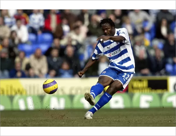 Andre Bikey in Action: Passing for Reading Against Aston Villa, FA Barclays Premiership (Feb 10, 2007)