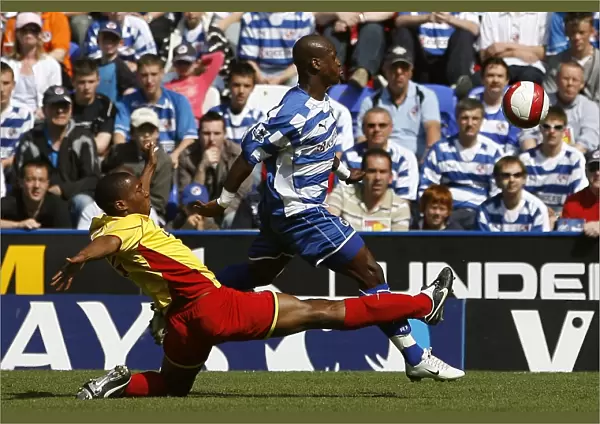Leroy Lita evades a tackle from Watfords Cedric Avinel