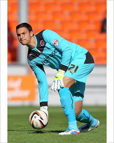 Alex McCarthy in Action: Reading vs Blackpool, Sky Bet Championship - Goalkeeper's Dramatic Performance at Bloomfield Road
