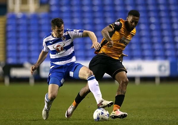 Battle for Supremacy: Taylor vs. Hernandez in the Sky Bet Championship Clash between Reading and Hull City at Madejski Stadium