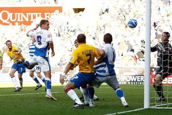 Championship Clash: Reading FC vs Crystal Palace - August 30, 2008
