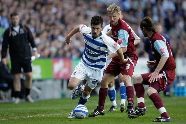 Championship Showdown: Reading vs. Burnley - The Battle for Promotion (May 12, 2009)