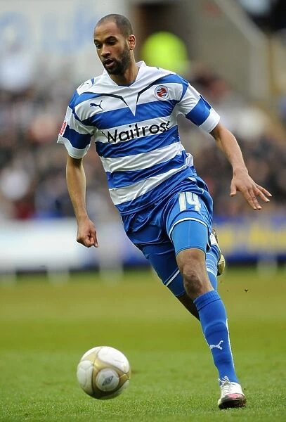 Fifth Round FA Cup Battle: Jimmy Kebe's Epic Performance Against West Bromwich Albion at Reading's Madejski Stadium