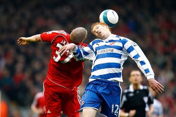 Intense Header Battle: Dave Kitson vs. Martin Skrtel, March 15, 2008 - Liverpool vs. Reading, Barclays Premiership 2007 / 08
