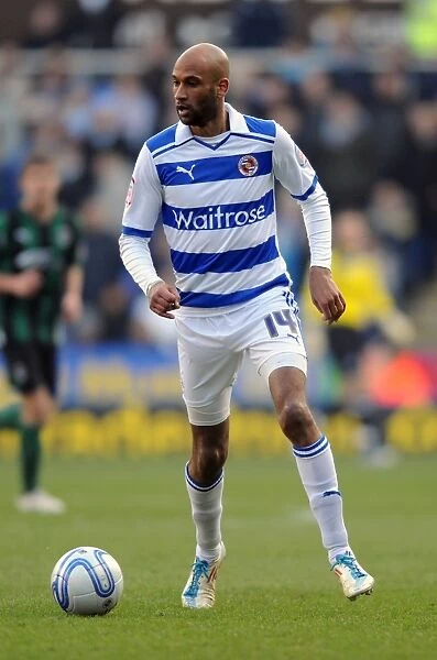Jimmy Kebe in Action: Reading FC vs Coventry City, Npower Championship