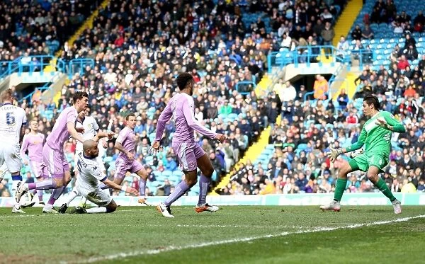 Michael Hector Scores First Goal: Reading Stuns Leeds United in Sky Bet Championship at Elland Road