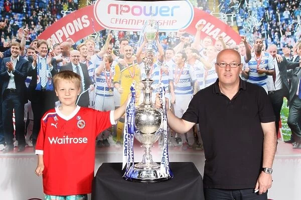 Reading FC: Uniting Fans and the Championship Trophy (2012)