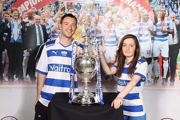 Reading FC's Unforgettable Championship Triumph: Celebrating with the 2012 Fans Trophy