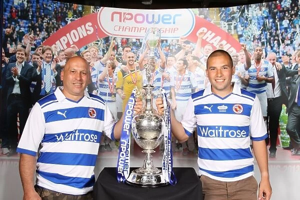Reading FC's Unforgettable Championship Victory: A Memorable Fans and Players Photoshoot (2012)