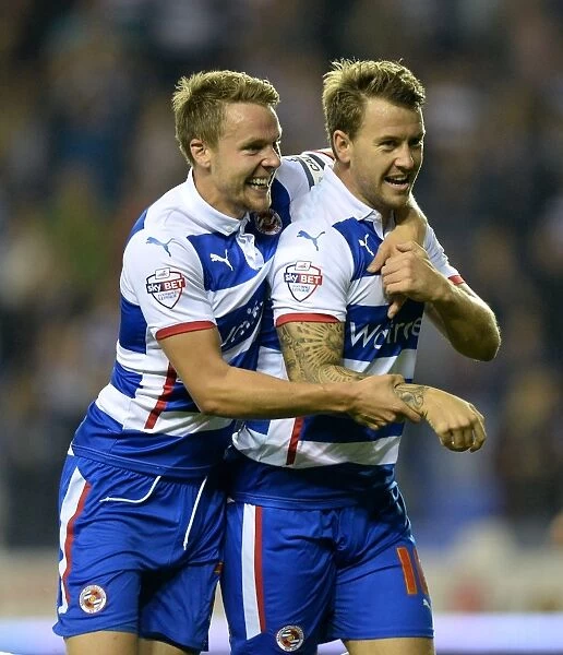 Simon Cox's Stunner: Reading's First Goal Against Millwall in Sky Bet Championship - Celebrating with Chris Gunter