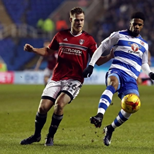 Sky Bet Championship Photographic Print Collection: Reading v Fulham