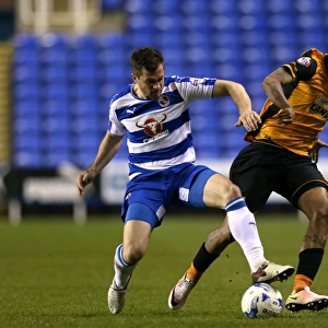 Battle for Supremacy: Taylor vs. Hernandez in the Sky Bet Championship Clash between Reading and Hull City at Madejski Stadium