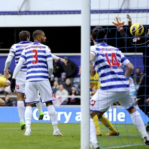 Premier League Poster Print Collection: Queens Park Rangers v Reading : Loftus Road : 03-11-2012