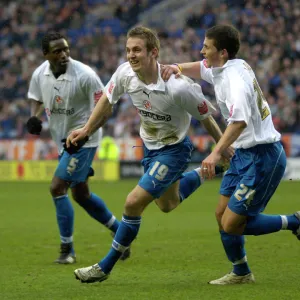 Kevin Doyle scores for Reading against Leicester City