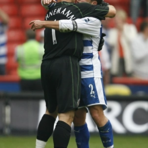 Marcus Hahnemann & Graeme Murty hug