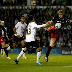 Capital One Cup Photographic Print Collection: Capital One Cup -Third Round- Derby County v Reading - iPro Stadium