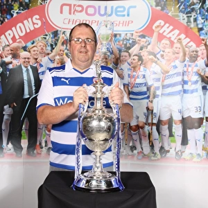 Reading FC Unites Fans with the Championship Trophy: 2012 Fans Trophy Photoshoot