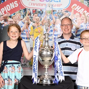 Reading FC's Championship Victory: Triumphant Reunion with the 2012 Trophy and Euphoric Fans