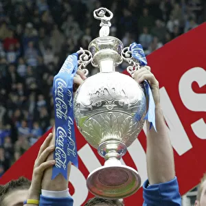 Reading FC's Triumphant Moment: Murty Lifts the Championship Trophy