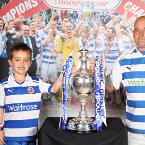 Reading FC's Unforgettable Championship Triumph: A Celebration of Victory with Fans - The 2012 Championship Winning Moment Photoshoot