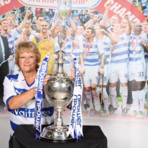 Reading FC's Unforgettable Championship Victory: A Celebration of Fans and Players (2012)