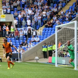 Sky Bet Championship - Reading v Wolverhampton Wanderers - Madejski Stadium