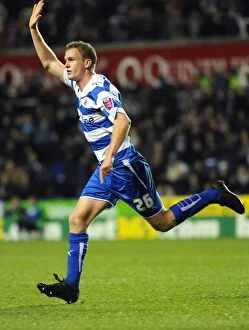 Images Dated 8th December 2009: Alex Pearce's Dramatic Equalizer: Reading vs. Crystal Palace at Madejski Stadium - Championship