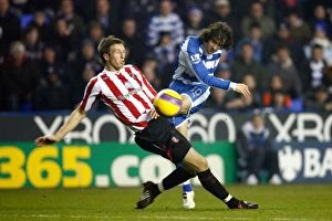 Images Dated 22nd December 2007: Barclays Premiership Clash: Reading vs Sunderland (December 22, 2007)