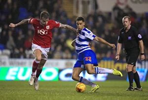 Images Dated 2nd January 2016: Battle for the Ball: Aden Flint vs. Nick Blackman - Sky Bet Championship Rivalry at Reading's