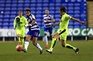 Huddersfield Town v Reading Collection: Battle for the Ball: Williams vs. Whitehead in the Emirates FA Cup Third Round Replay