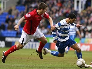 Images Dated 13th February 2010: Battle for the FA Cup: McAnuff vs. Mattock - Reading vs. West Bromwich Albion's Intense Fifth