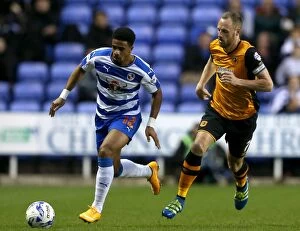 Images Dated 19th April 2016: Battle for Supremacy: McCleary vs. Meyler in the Sky Bet Championship Clash at Madejski Stadium