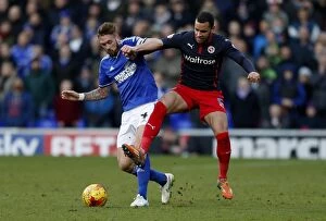 Ipswich Town v Reading Collection: Chambers vs. Robson-Kanu: A Championship Battle - Intense Rivalry between Ipswich Town's Luke
