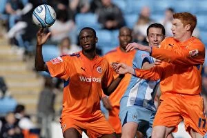 Images Dated 4th April 2009: Championship Showdown: Coventry vs. Reading, April 4, 2009