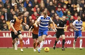 Images Dated 7th February 2015: Championship Showdown at Molineux: A Battle between Kevin McDonald and Pavel Pogrebnyak