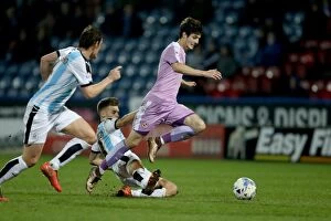 Huddersfield Town v Reading Collection: Charging Forward: Lucas Piazon's Determined Attack in Sky Bet Championship Clash vs