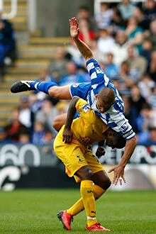 Images Dated 3rd May 2008: Clash in the Barclays Premiership: Reading FC vs. Tottenham Hotspur - May 2008