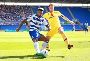 Reading v Milton Keynes Dons Collection: Clash of Captains: Danny Williams vs. Dean Lewington in the Sky Bet Championship Showdown at
